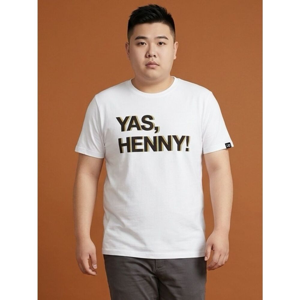 NWT Queer Eye Unisex White Short Sleeve Graphic Tee Shirt “Yes Henny” - Size L